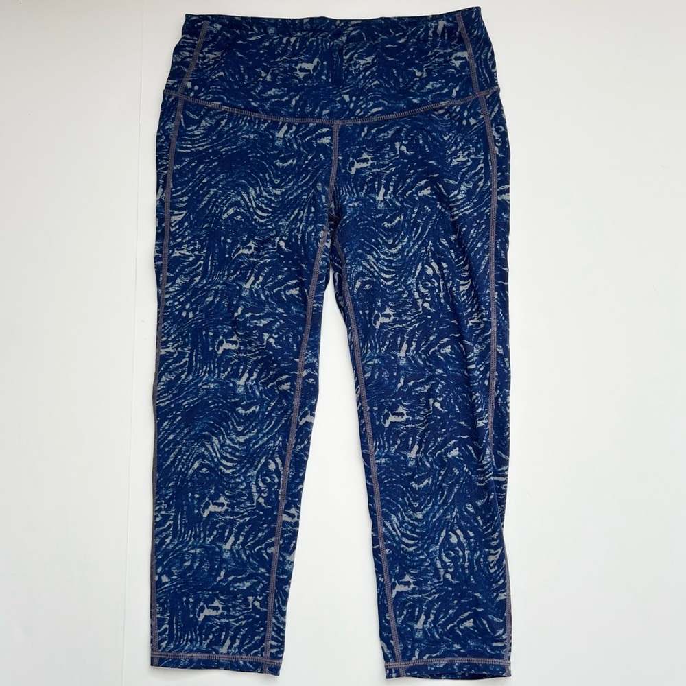 ATHLETA Cropped Athletic Leggings Size S